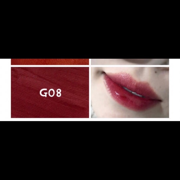 Lipstick - Picture 3 of 5